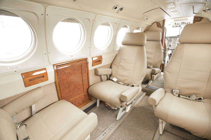 King Air seat2
